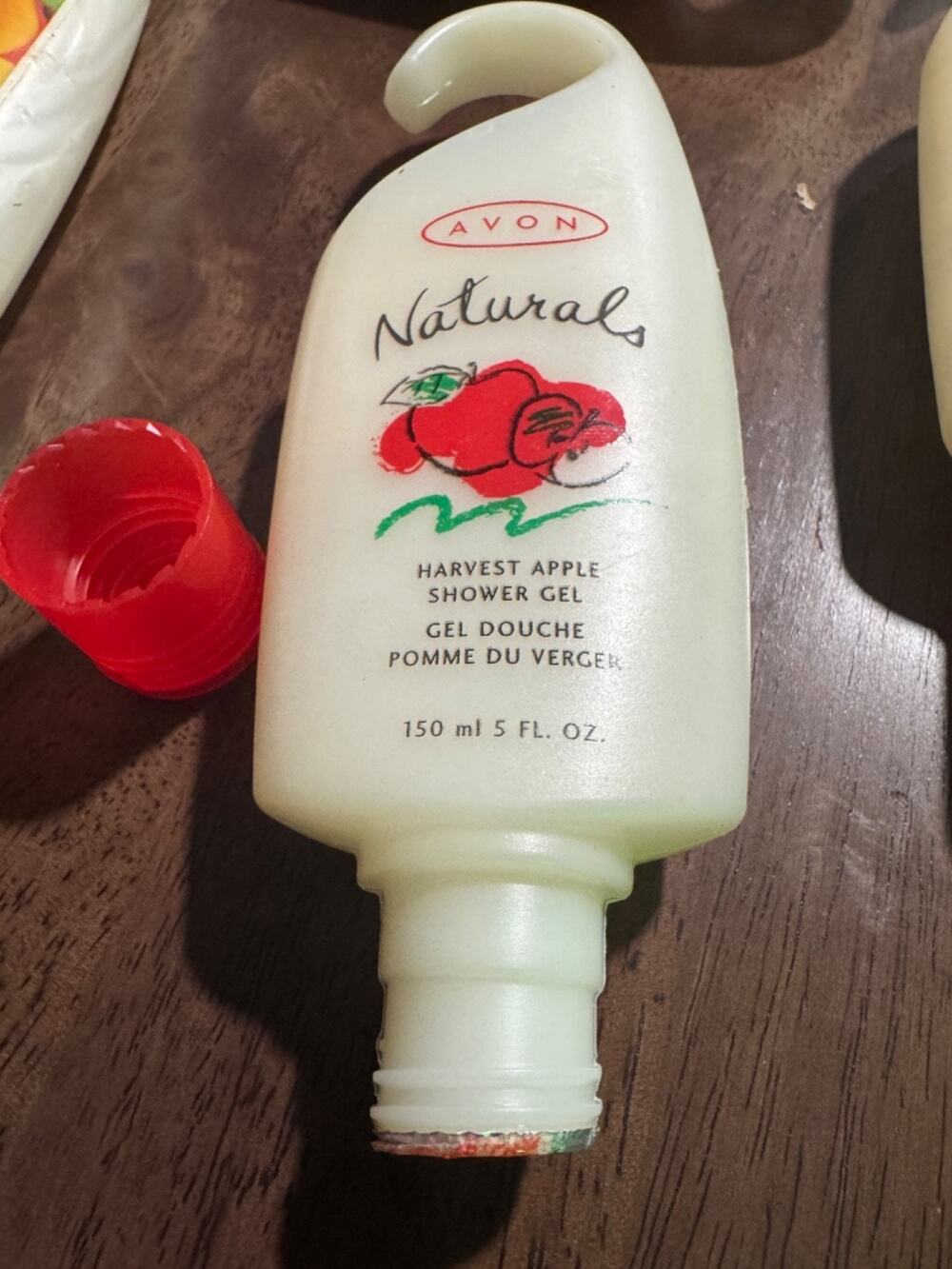 Avon naturals shower gel “harvest apple” *2004